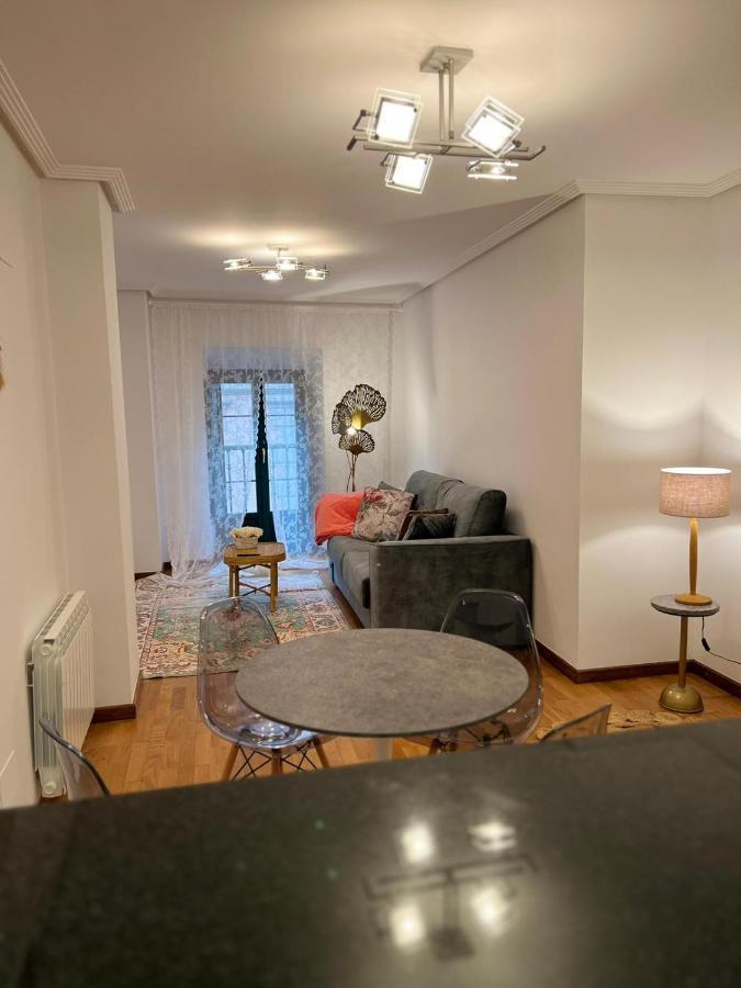 Apartamentos El Escudo Centro リバデセリャ エクステリア 写真