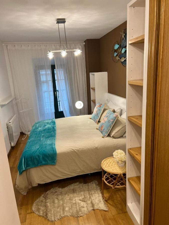 Apartamentos El Escudo Centro リバデセリャ エクステリア 写真