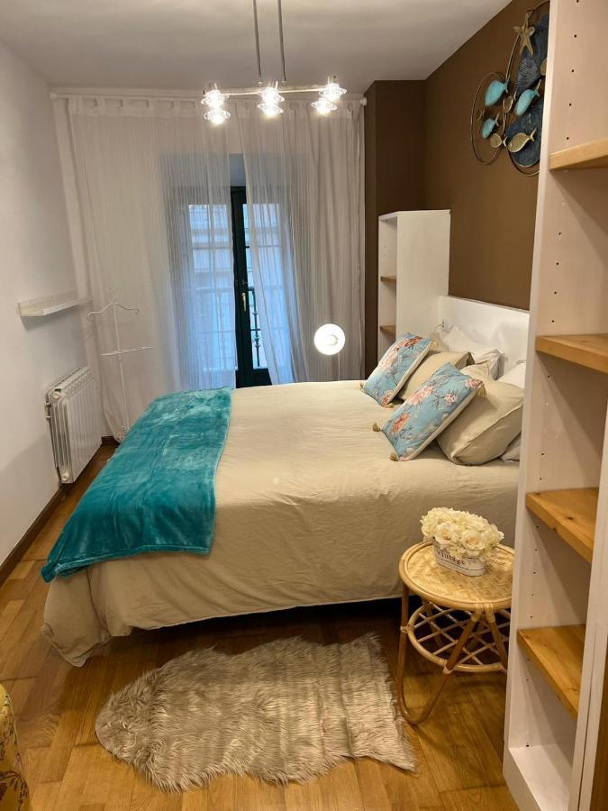 Apartamentos El Escudo Centro リバデセリャ エクステリア 写真